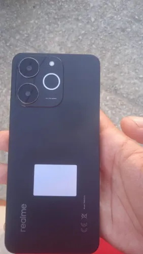 Realme note 70 