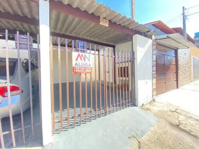Casa para Alugar no Bairro Villa Ianni em Itu/SP.