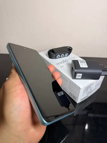 Celular Moto G56 NOVO