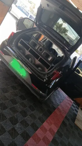 VENDO SOM AUTOMOTIVO COMPLETO