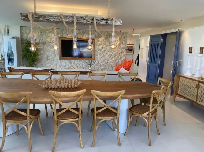 Cobertura Exclusiva no Golfville Resort Alto Padrão à Beira-Mar