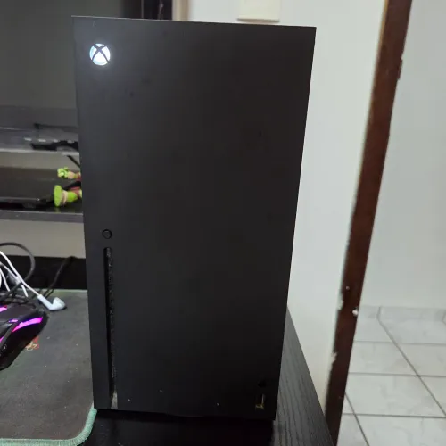 XBOX SERIES X,1 CONTROLE, 1TB COM TODOS COMPONENTES (USADO)