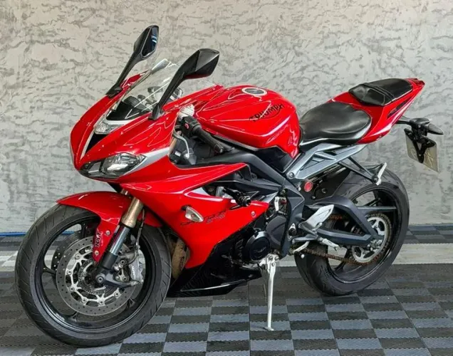 TRIUMPH DAYTONA 675 I 2014