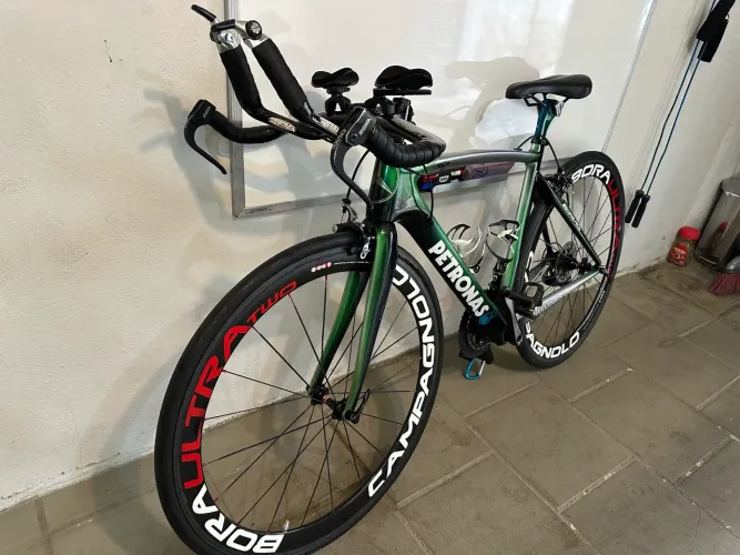 Bicicleta speed e tt, 2 em 1. Tamanho P, 