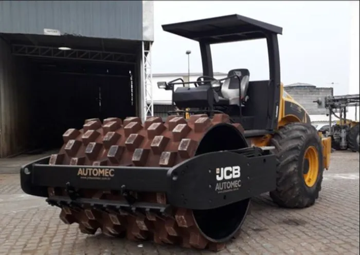 JCB Rolo VM 115 2009
