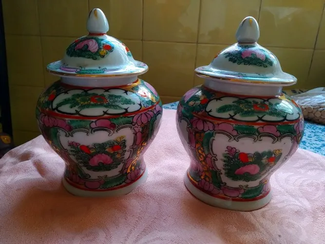 Par de jarrinhos chineses antigos