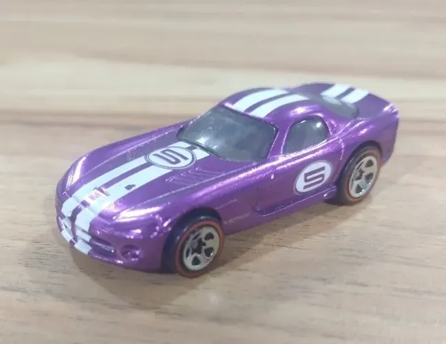 Hot Wheels Dodge Viper - Classics Series 3 (Loose c/ detalhe)