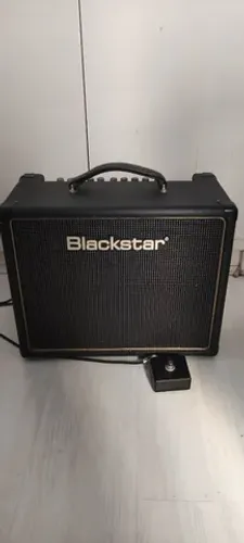 Amplificador para guitarra - Blackstar Valvulado - HT5 com Reverb - acompanha footswitch
