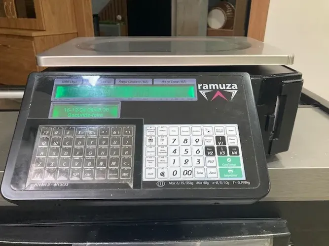 Balança com Impressão de Etiqueta