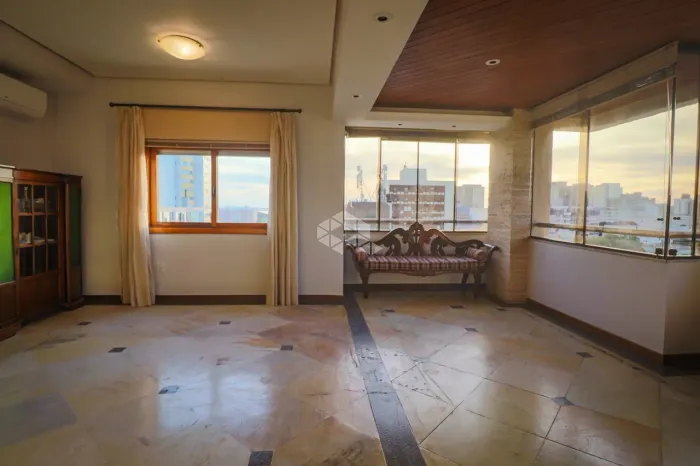 Cobertura Duplex, 3 dormitórios, c/ Piscina Bairro Menino Deus,, Porto Alegre
