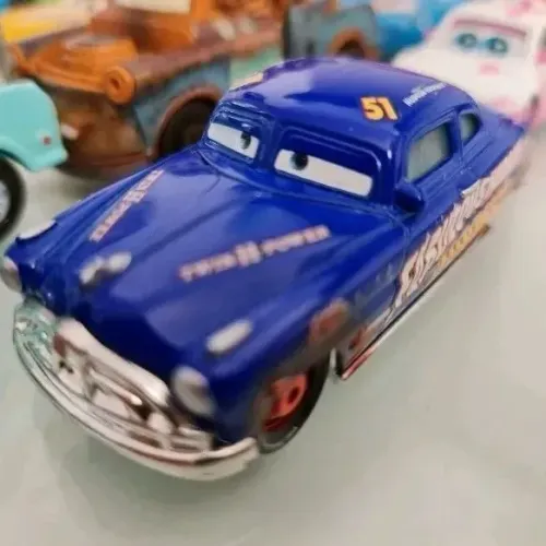 Carrinho Fabuloso Hudson Hornet Miniatura Filme Carros Disney Pixar