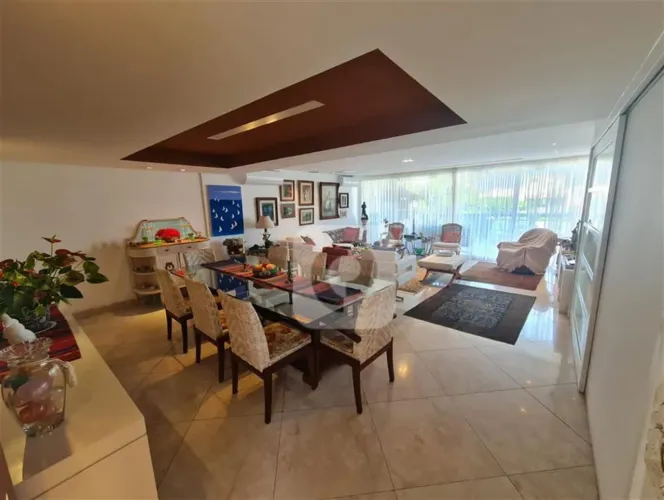 Patrimóvel vende Cobertura Linear, 4 Vagas , Terraço Piscina Recreio