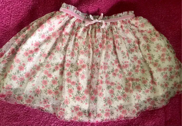 Saia infantil zara