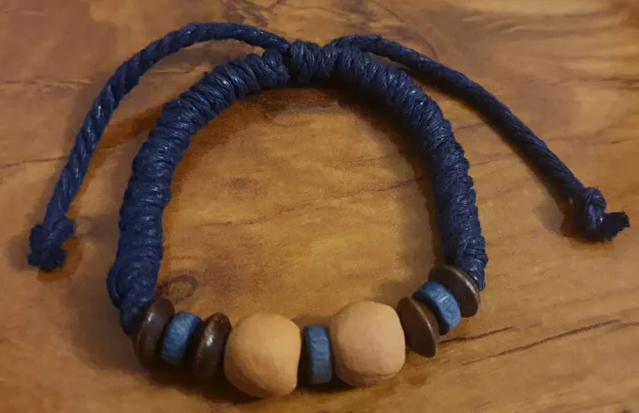 Pulseira Masculina em Cordão e Madeira