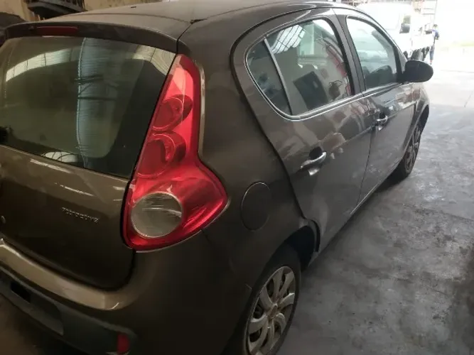 SUCATA I/ FIAT/ PALIO ATTRACT 1.0 2013/2013