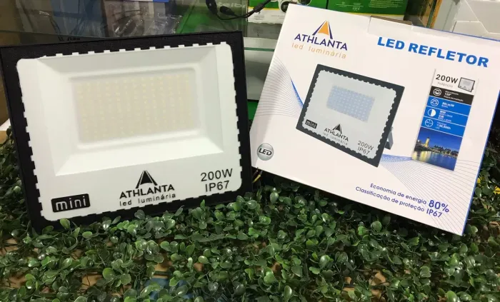 Refletor LED 200W Mini Athlanta - IP67 - Economia de Energia 80%