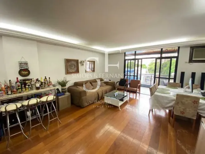 Tijuca - Rua Marquês de Valença - Apartamento 3 quartos, 1 suíte, varanda, dependência, 2