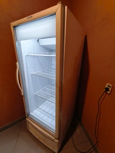 Refrigerador/Expositor Fricon Vertical - 493L - Oportunidade!!