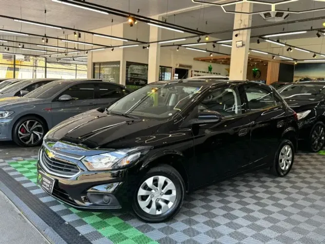 Chevrolet Onix Hatch LT 1.0 8V Flex Mec. 4P 2019