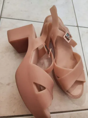 Sapatos 