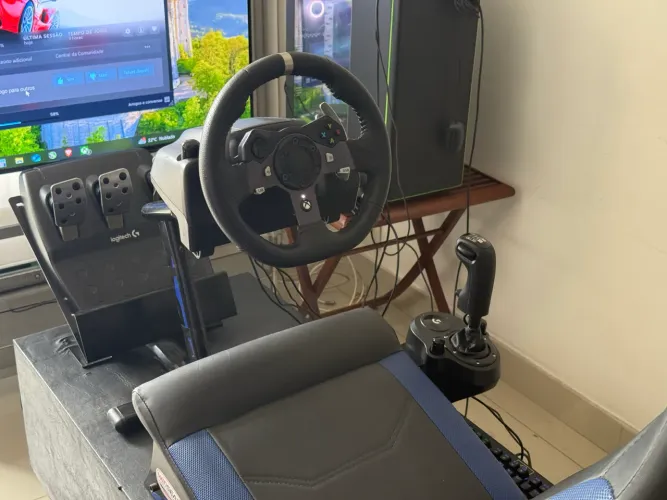 Logitech  G920 + Banco + Suporte + Câmbio + Manopla Scania + Baú 