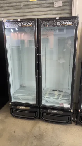 Cervejeira 2 portas Gelopar 950L - pronta entrega - NOVA 