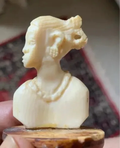 Arte Africana (6 Marcadores Em Marfim Lugar À Mesa) África