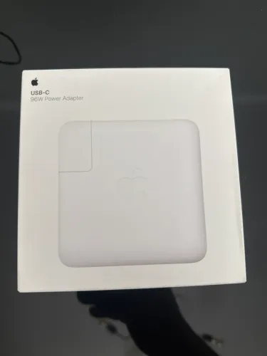 Vendo Fonte de MacBook 96w usb-c 