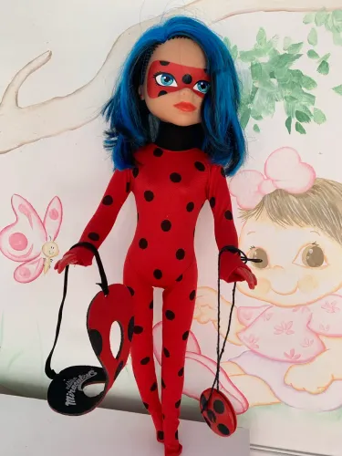 Boneca Lady Bug