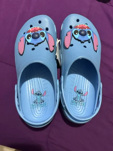 Crocs stitch classic clog