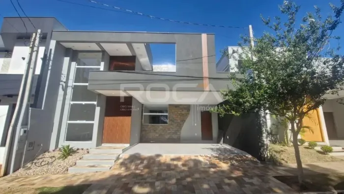 Casa padrão à venda em Faixa Azul, São Carlos: 3 suítes, 4 garagens
