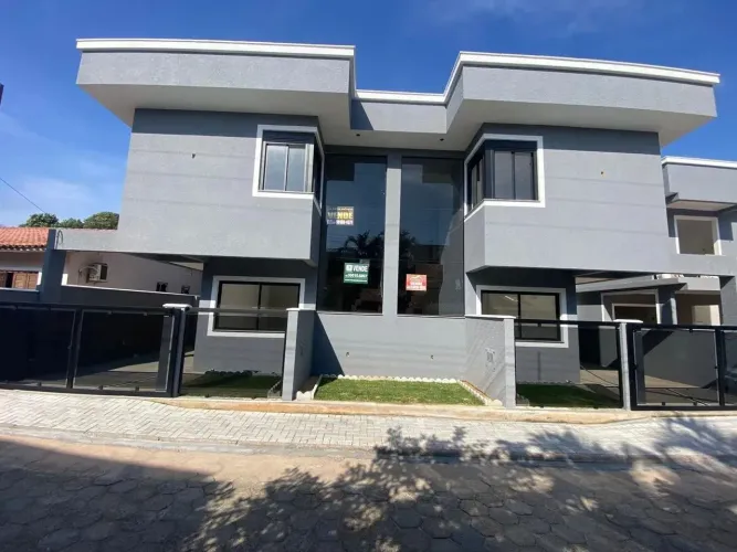 Sobrado para Venda em Florianópolis, Ingleses do Rio Vermelho, 3 dormitórios, 3 suítes, 4 