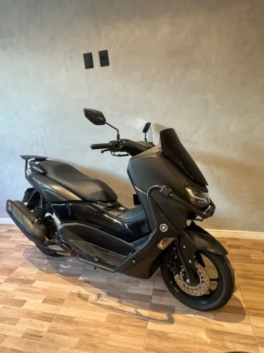 Yamaha Nmax 160 connected 2024 - IMPECAVEL -