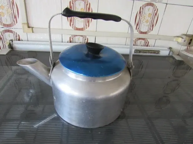 Chaleira de Aluminio