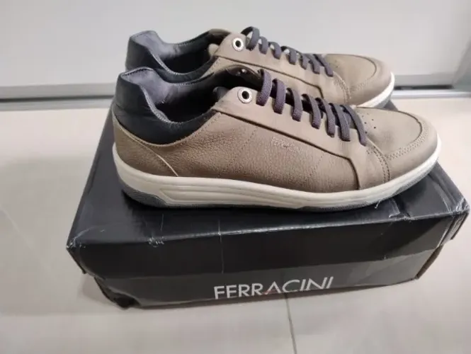 Sapatênis Ferracini 39