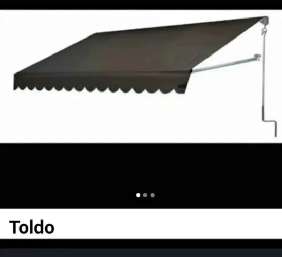 Toldo retrátil 2,40x1,40