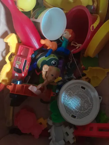 Lote de brinquedos masculino