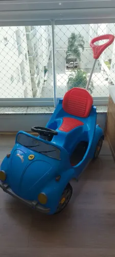 Carrinho de Passeio e Pedal para Bebe Calesita Fouks Azul 30kg