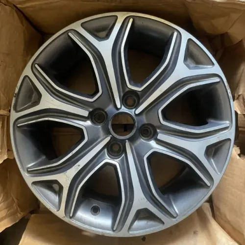 Roda aro 15 Fiat Strada Original 