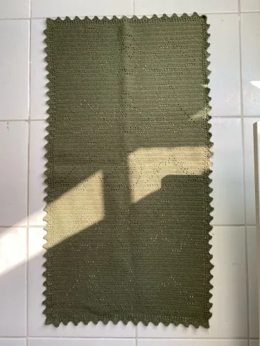 Tapete de Crochê Verde 