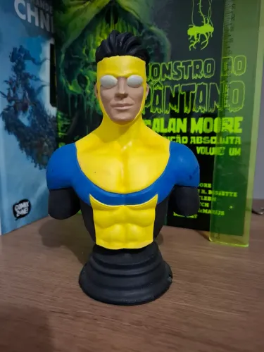 Invencível Busto - Action Figure