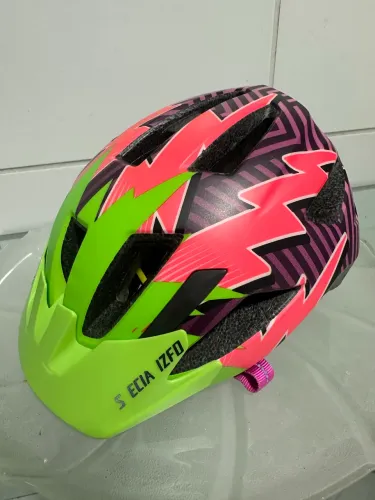 Capacete  SPECIALIZED CHILD CYCLING HELMET W/O VISOR criança juvenil