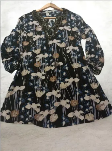 Vestido de pedrarias