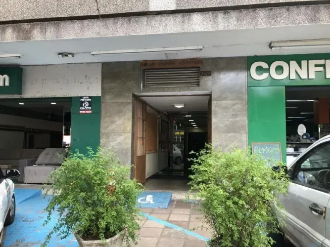 Escritório para Aluguel no Bairro Passo D'Areia com 33 m² de Área Útil