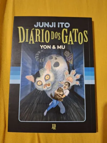 Junji Ito - Diario dos Gatos Yon & Mu