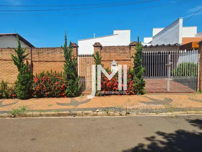 Casa com 4 dormitórios à venda, 446 m² por R$ 1.700.000,00 - Cidade Universitária - Campin