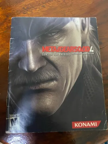 Manual original Metal gear 4 - ps3
