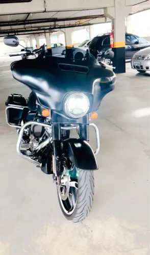 HD Street Glide Special FLHXS - TROCO