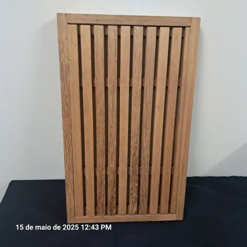 Bandeja de Madeira com Design Moderno treliçada