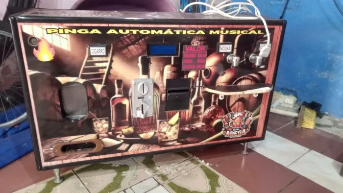Máquina de Bebidas Automática Musical
